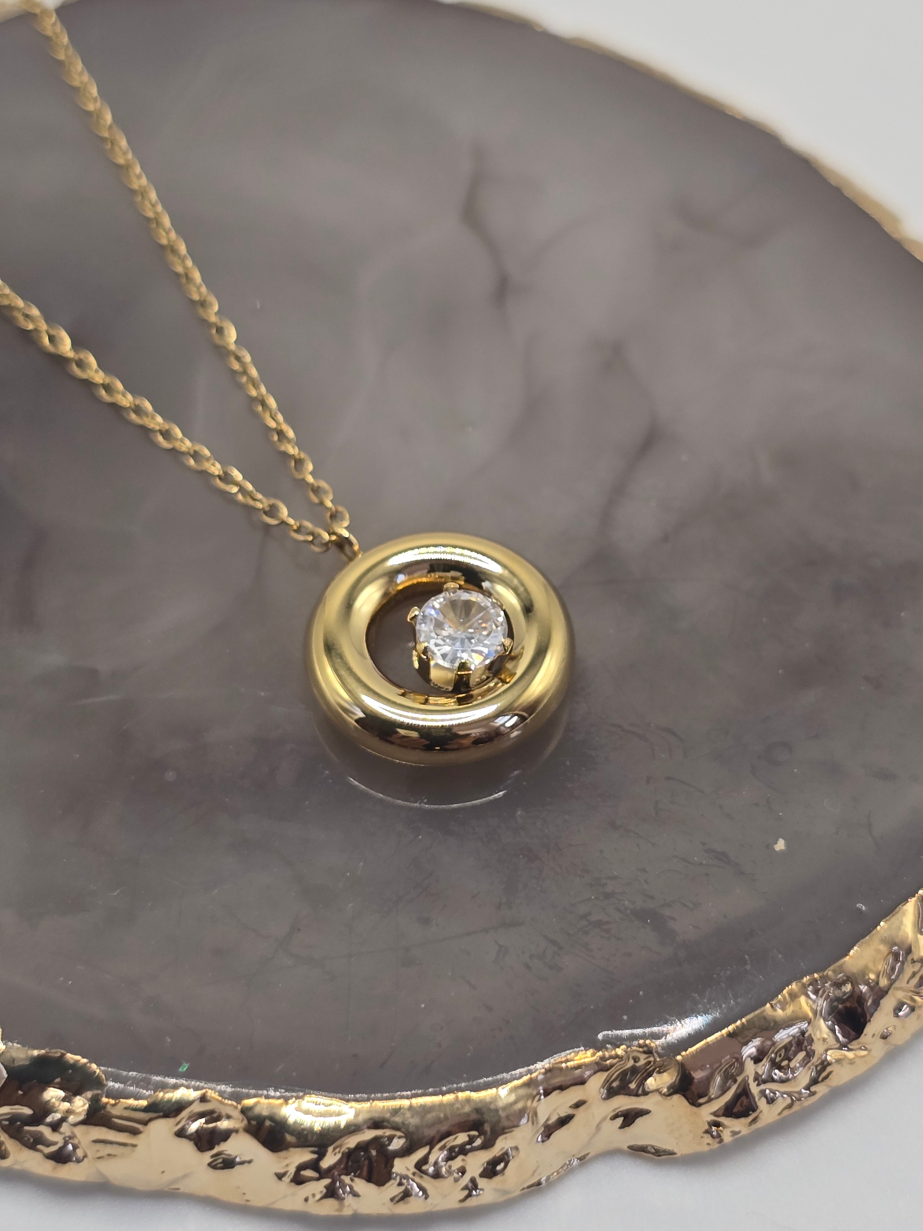 Gold Stone Pendant Necklace